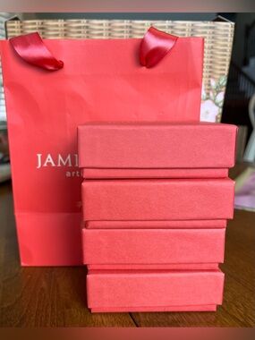 🌻 James Avery Bag with 4 Boxes Jewelry Boxes Excellent Condition
